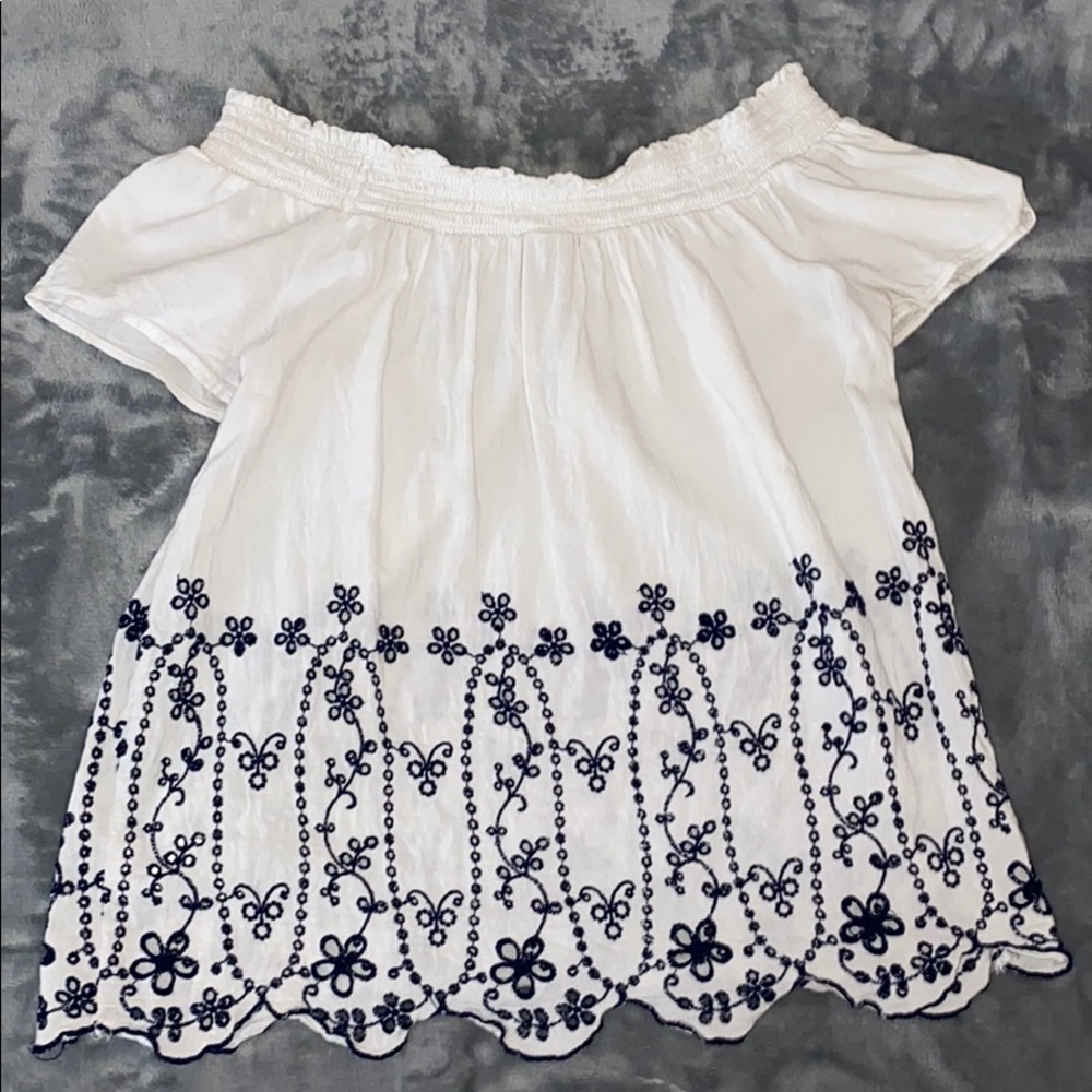 old navy off the shoulder top